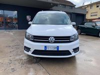Usata VW Caddy Trendline 122 CV (89 kW) 2019 Giallo pastello Monovolume