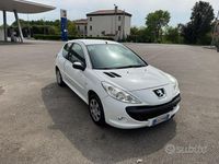 Usata Peugeot 206 60 CV (44 kW) 2010 Bianco Berlina