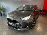 Usata Toyota Yaris Hybrid Trend 92 CV (67 kW) 2022 Grigio Berlina