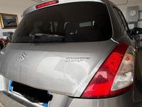 Brugt Suzuki Swift 75 HK (55 kW) 2012 Grå Hatchback