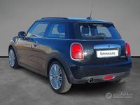 Usata Mini Cooper D 116 CV (85 kW) 2019 Nero Utilitaria