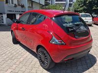 Usata Lancia Ypsilon 69 CV (50 kW) 2020 Rosso Utilitaria