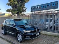 Usata Volvo XC40 Momentum 163 CV (119 kW) 2021 Nero SUV