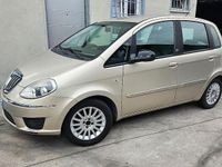 Usata Lancia Musa 95 CV (69 kW) 2012 Grigio Monovolume