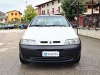 Usata Fiat Strada 80 CV (58 kW) 2004 Bianco Pick-up