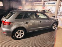 Usata Audi A3 Business 2018 Grigio Berlina