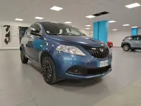 Usata Lancia Ypsilon Gold 69 CV (50 kW) 2025 Blu Utilitaria