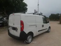 Usata Fiat Doblò 105 CV (77 kW) 2021 Bianco Monovolume