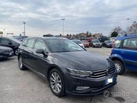 Usata VW Passat Business 150 CV (110 kW) 2022 Grigio Station wagon