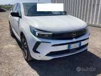 Usata Opel Grandland X Business Elegance 131 CV (96 kW) 2022 Bianco SUV