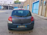Usata Renault Clio II Dynamique 75 CV (55 kW) 2006 Berlina