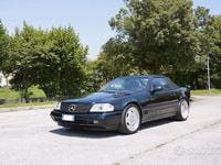 Usata Mercedes SL500 306 CV (225 kW) 2000 Nero Cabrio