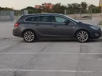 Usata Opel Astra 110 CV (80 kW) 2011 Station wagon