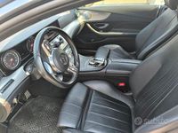 Usata Mercedes E220 AMG 194 CV (142 kW) 2018 Nero Coupé