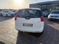 Usata Peugeot 5008 Business-Line 114 CV (83 kW) 2014 Other Monovolume