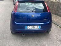 Usata Fiat Grande Punto Sport 131 CV (96 kW) 2006 Blu/azzurro Utilitaria