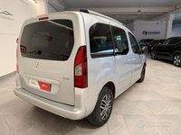 Begagnad Peugeot Partner Tepee Access 92 HK (67 kW) 2012 Grå Minibuss
