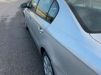Usata VW Passat 105 CV (77 kW) 2012 Berlina