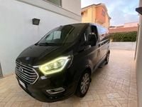 Usata Ford Tourneo Custom 130 CV (95 kW) 2020 Nero Furgone