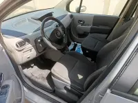 Usata Renault Modus Dynamique 82 CV (60 kW) 2005 Grigio Monovolume