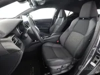 Usata Toyota C-HR 152 CV (111 kW) 2024 Dark grey SUV