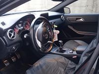 Usata Mercedes A180 Premium 122 CV (89 kW) 2014 Nero Berlina