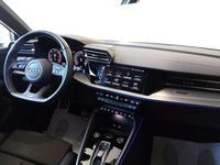 Begagnad Audi A3 Sportback S-Line 150 HK (110 kW) 2024 Vit Halvkombi