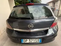 Usata Opel Astra 125 CV (91 kW) 2008 Grigio Berlina