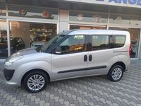 Usata Fiat Doblò Emotion 105 CV (77 kW) 2012 Argento Monovolume