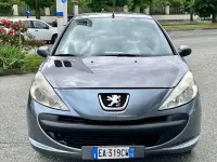 Usata Peugeot 206 60 CV (44 kW) 2010 Berlina