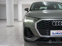 Begagnad Audi Q3 Business Plus 150 HK (110 kW) 2022 Grå SUV