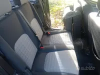 Usata Fiat Doblò 84 CV (61 kW) 2007 Grigio Monovolume