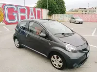 Usata Toyota Aygo 68 CV (50 kW) 2006 Grigio Utilitaria