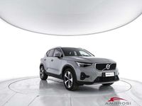 Usata Volvo XC40 Core 163 CV (119 kW) 2025 Grigio SUV