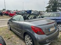 Usata Peugeot 207 CC 109 CV (80 kW) 2007 Grigio Cabrio
