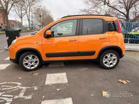 Usata Fiat Panda Trekking 85 CV (62 kW) 2013 Arancione Utilitaria