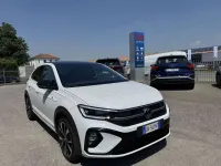 Usata VW Taigo R-line 116 CV (85 kW) 2024 Pure white tetto nero SUV