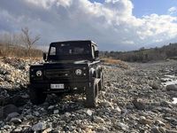 Usata Land Rover Defender 122 CV (89 kW) 1999 Nero SUV