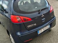 Usata Mitsubishi Colt 95 CV (69 kW) 2007 Blu Utilitaria