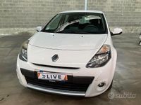 Brugt Renault Clio II Dynamique 75 HK (55 kW) 2010 Hvid Sedan