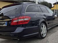 Usata Mercedes E350 Avantgarde 265 CV (194 kW) 2011 Blu/azzurro Station wagon