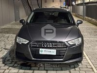 Usata Audi A3 Business 110 CV (80 kW) 2017 Gray Berlina