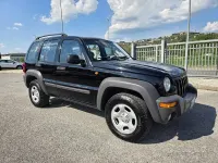 Usata Jeep Cherokee Sport 143 CV (105 kW) 2004 Nero SUV