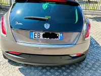 Usata Lancia Delta 189 CV (139 kW) 2010 Bronzo Utilitaria