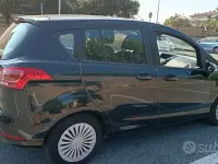 Usata Ford B-MAX 100 CV (73 kW) 2014 Nero Monovolume