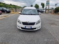 Usata Skoda Roomster Elegance 105 CV (77 kW) 2011 Bianco Monovolume