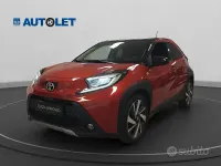 Usata Toyota Aygo X Lounge 72 CV (52 kW) 2022 Rosso SUV
