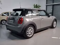 Usata Mini Cooper D 116 CV (85 kW) 2017 Grigio Utilitaria