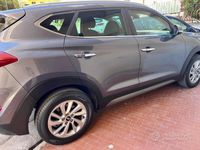 Usata Hyundai Tucson 116 CV (85 kW) 2016 Grigio SUV