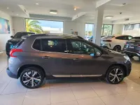 Usata Peugeot 2008 Allure 120 CV (88 kW) 2015 Grigio SUV